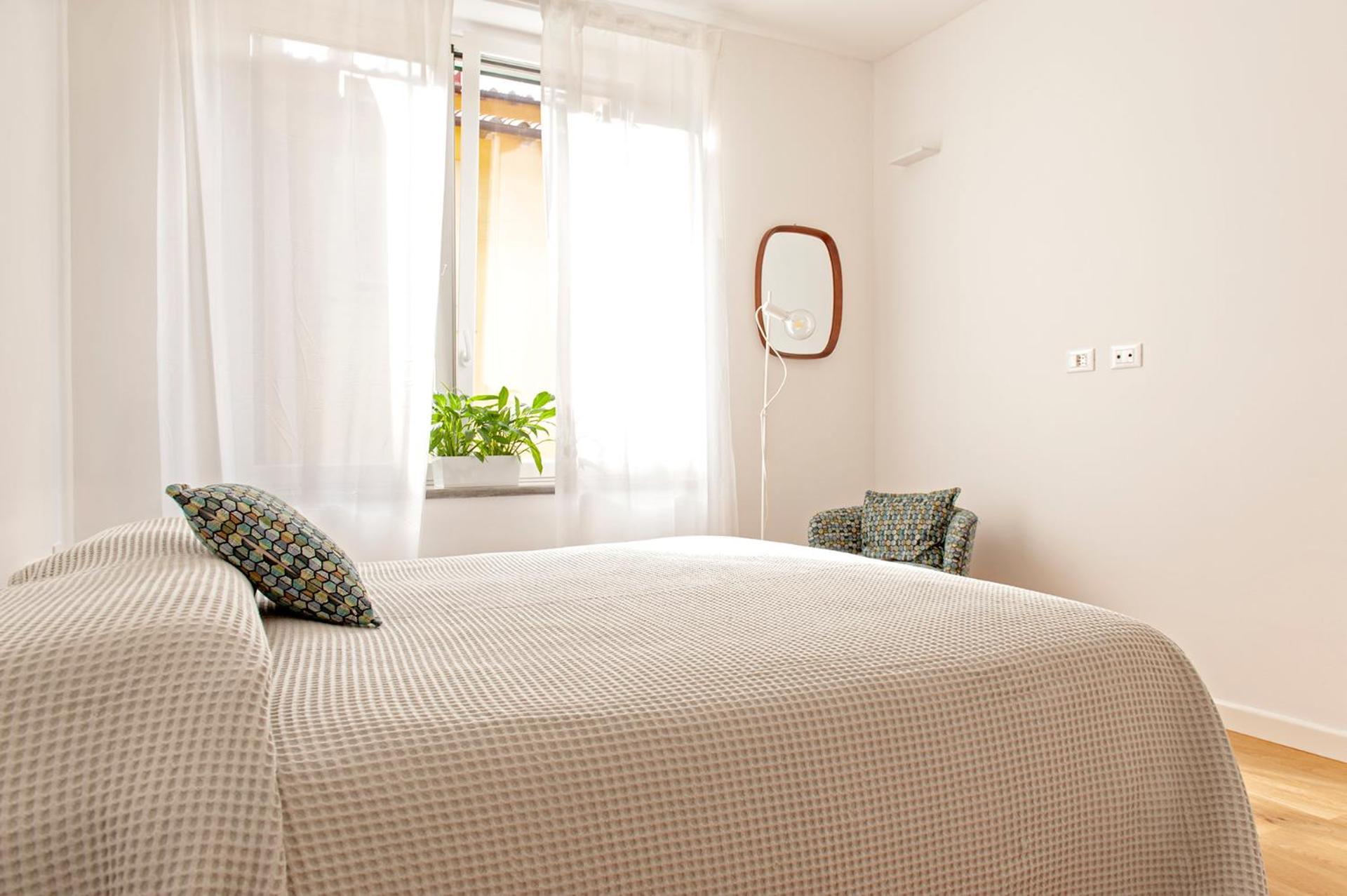 Waterfront Balcony I Grani 2 Resort Style Suite Livorno Ngoại thất bức ảnh